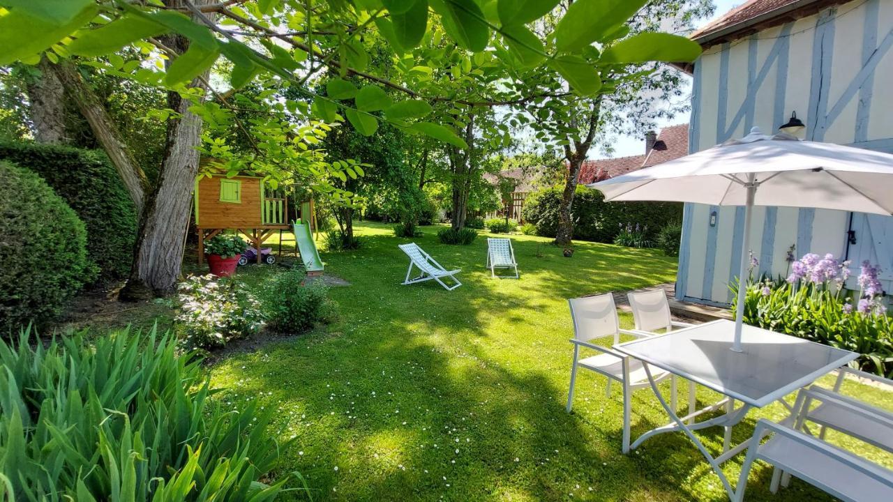 ホテル Domaine Du Carouge Lirey エクステリア 写真